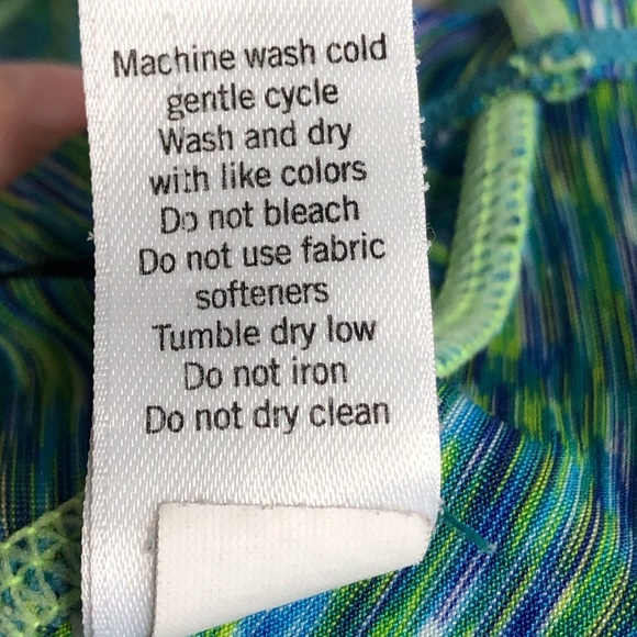 Athleta green tank top with back zipper size small - Picture 6 of 6